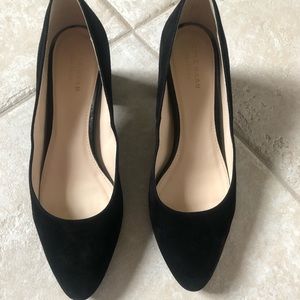 Cole Haan Suede Black pump size 7